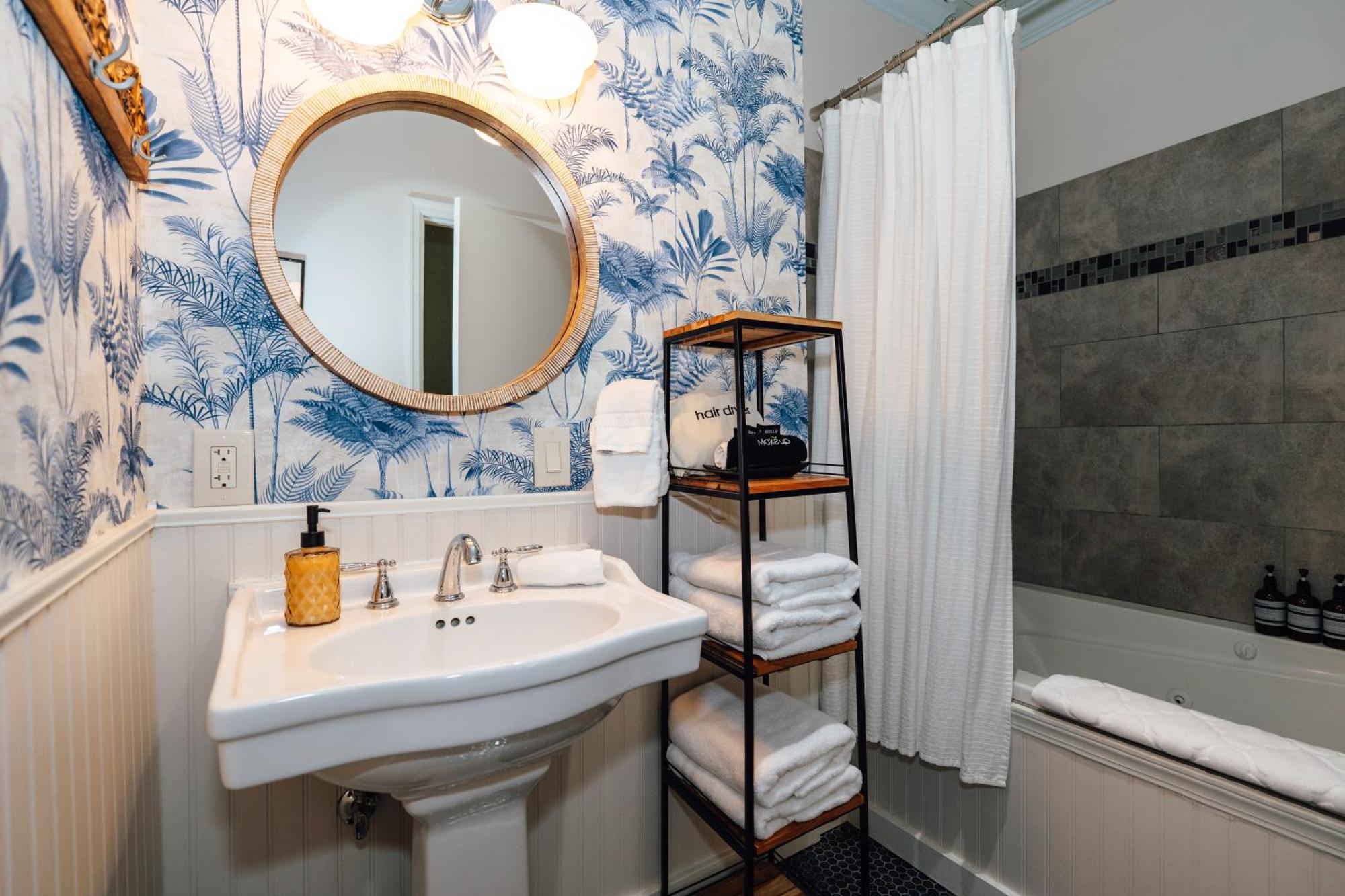 Swank Boutique Suites Ashland Exteriör bild